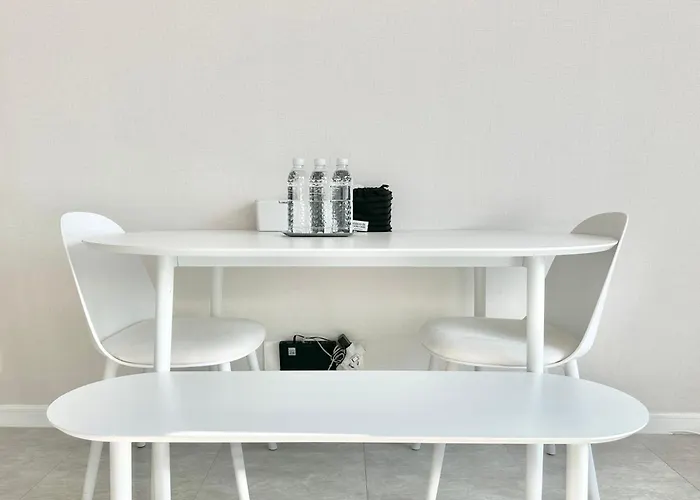 Oreo Chacha - 1 Min Walk To Hongdae Station - Free Luggage Storage 아파트
