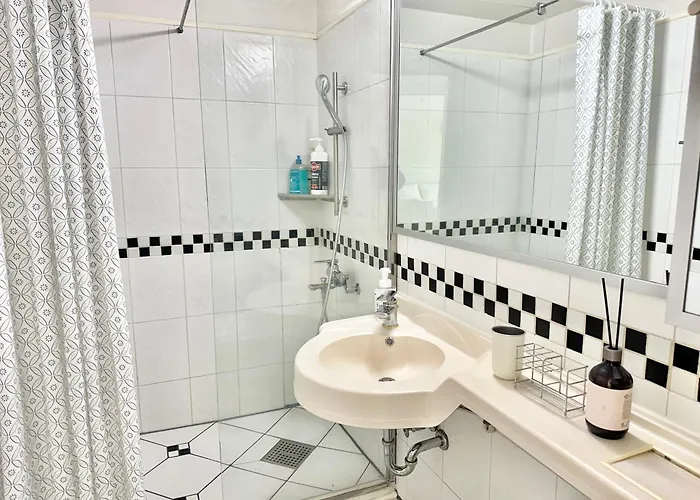 Oreo Chacha - 1 Min Walk To Hongdae Station - Free Luggage Storage * 서울특별시